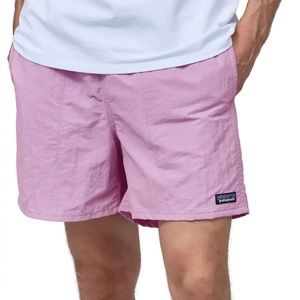 Patagonia 5” Baggie Shorts in Dragons Breathe Purple (dusty pink) -NWT Medium